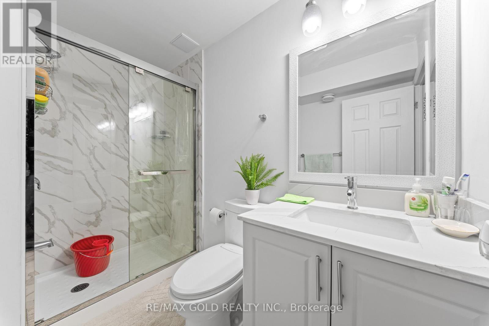 95 Herdwick Street, Brampton, Ontario  L6S 6L7 - Photo 43 - W12975472