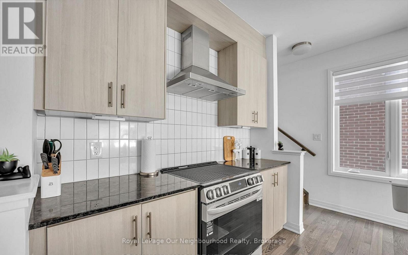 3234 Sixth Line, Oakville, Ontario  L6M 4K1 - Photo 11 - W12975476