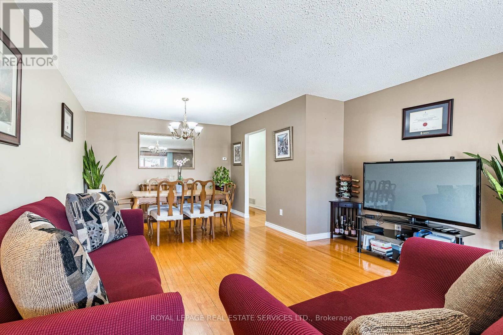 1 Reeve Road, Brampton, Ontario  L6X 2M8 - Photo 10 - W12975488