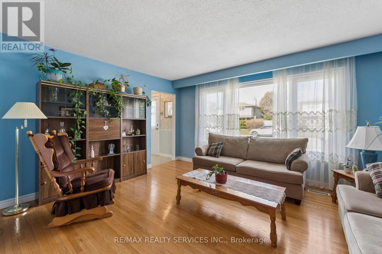 21 Willis Drive, Brampton, Ontario  L6W 1A8 - Photo 15 - W12975496