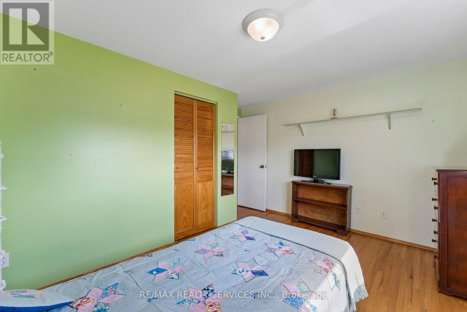 21 Willis Drive, Brampton, Ontario  L6W 1A8 - Photo 24 - W12975496