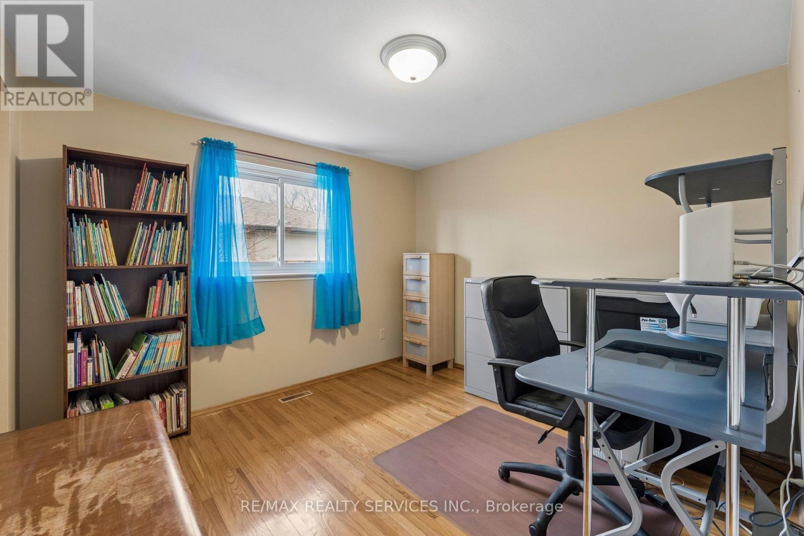 21 Willis Drive, Brampton, Ontario  L6W 1A8 - Photo 25 - W12975496