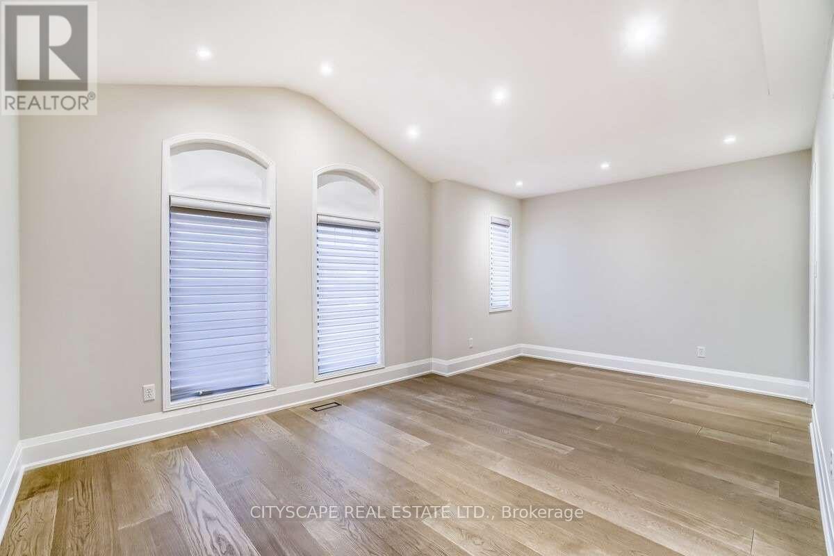 769 White Clover Way, Mississauga, Ontario  L5V 0C2 - Photo 27 - W12975522