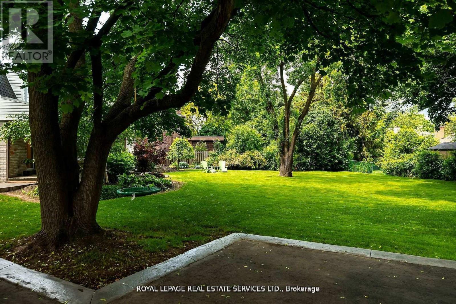 5 Pine Ridge Lane, Brampton, Ontario  L6W 1G6 - Photo 41 - W12975524