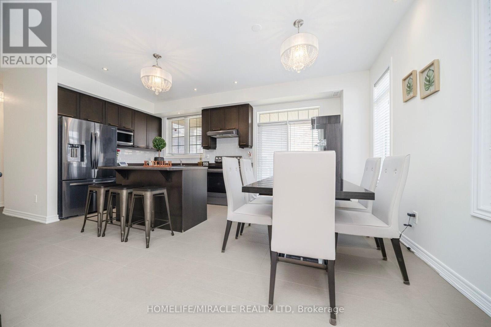 2 Aspen Hills Road, Brampton, Ontario  L6Y 6E3 - Photo 10 - W12975542