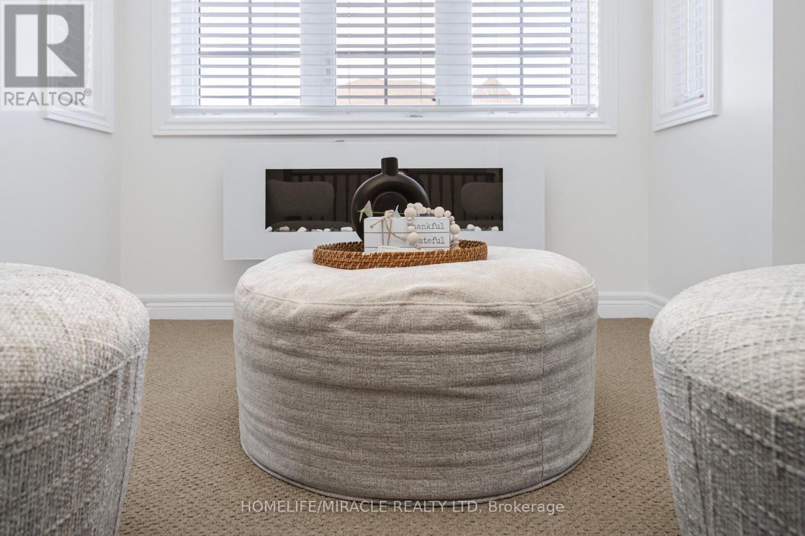 2 Aspen Hills Road, Brampton, Ontario  L6Y 6E3 - Photo 18 - W12975542