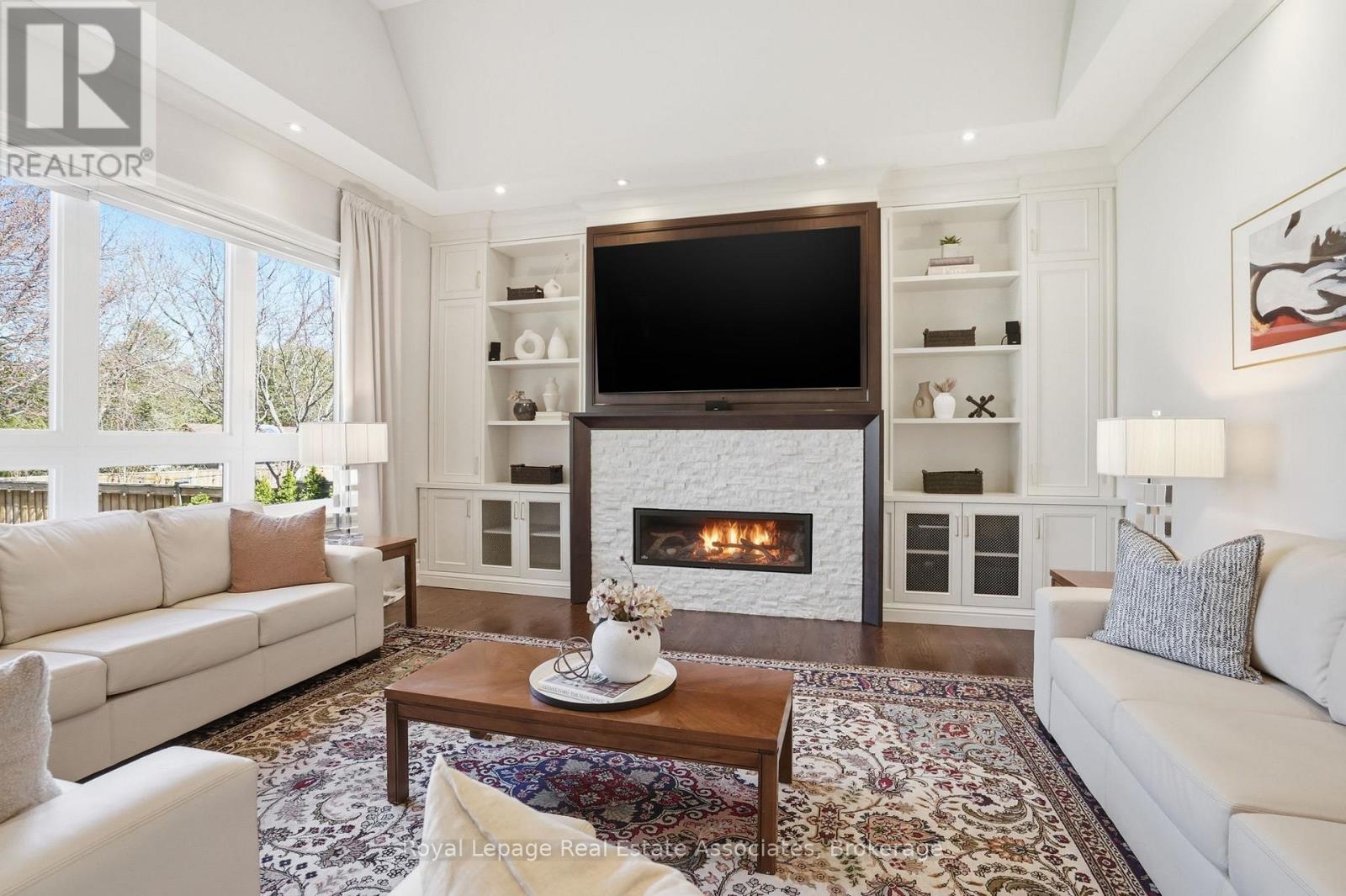 1395 Trotwood Avenue, Mississauga, Ontario  L5G 3Z7 - Photo 6 - W12975574