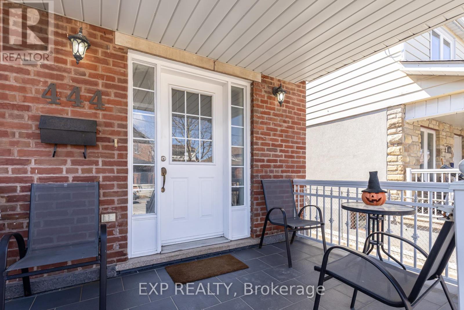 444 Maybank Avenue, Toronto, Ontario  M6N 3S8 - Photo 2 - W12975632