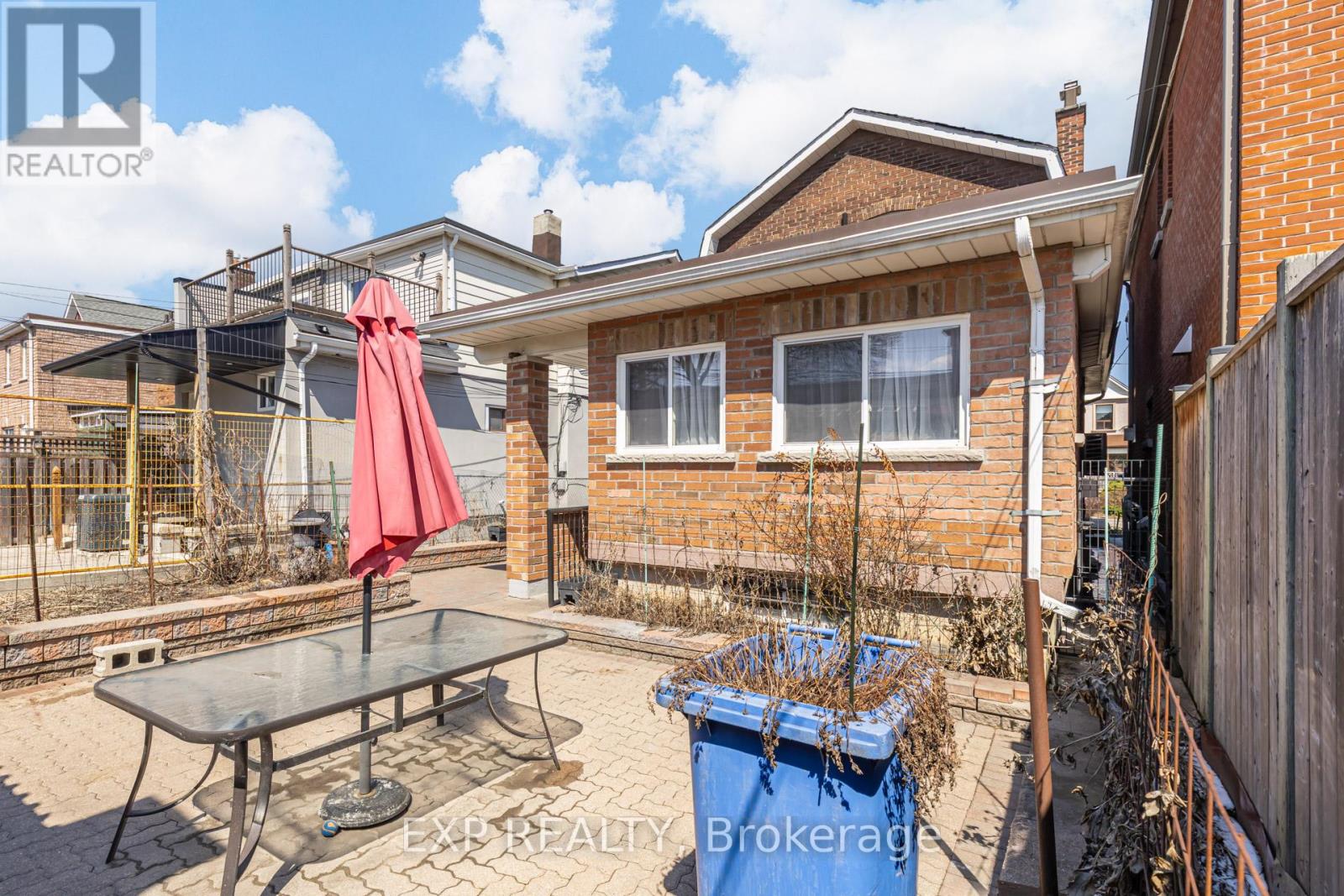 444 Maybank Avenue, Toronto, Ontario  M6N 3S8 - Photo 29 - W12975632