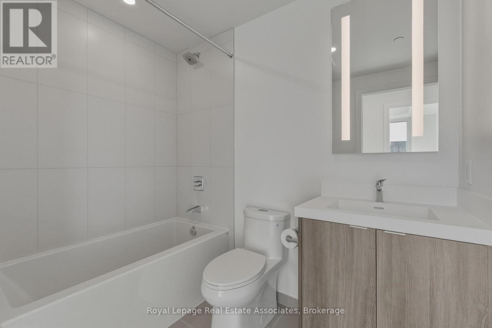 1507 - 25 Cordova Avenue, Toronto, Ontario  M9A 0E5 - Photo 11 - W12975648