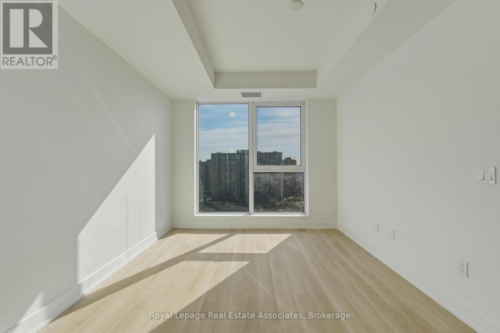 1507 - 25 Cordova Avenue, Toronto, Ontario  M9A 0E5 - Photo 5 - W12975648