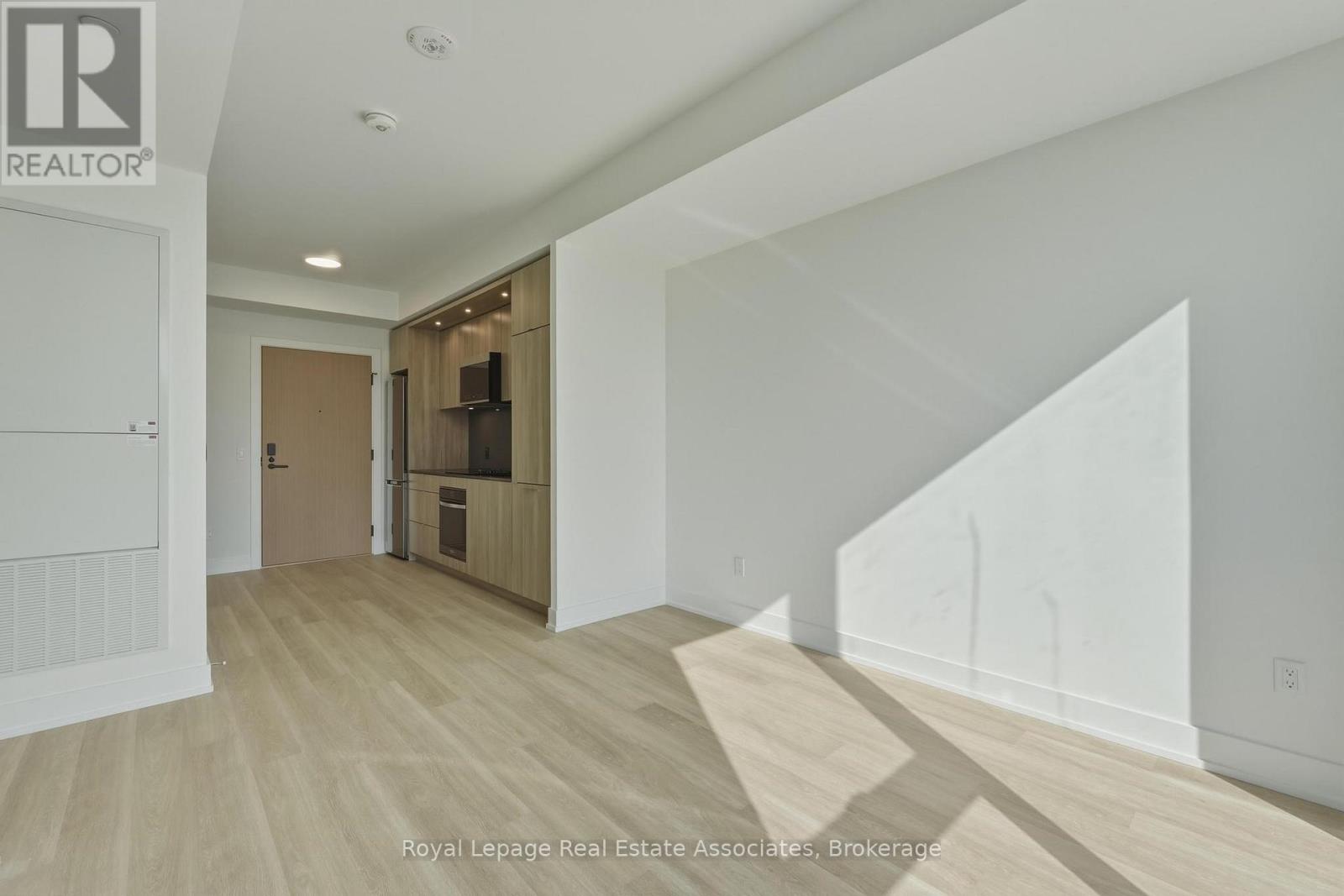 1507 - 25 Cordova Avenue, Toronto, Ontario  M9A 0E5 - Photo 9 - W12975648