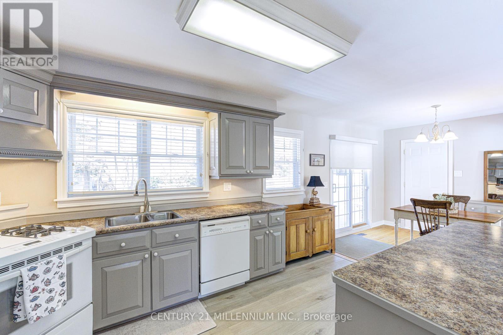 1659 Hawthorn Avenue, Caledon, Ontario  L7K 0X2 - Photo 13 - W12975674