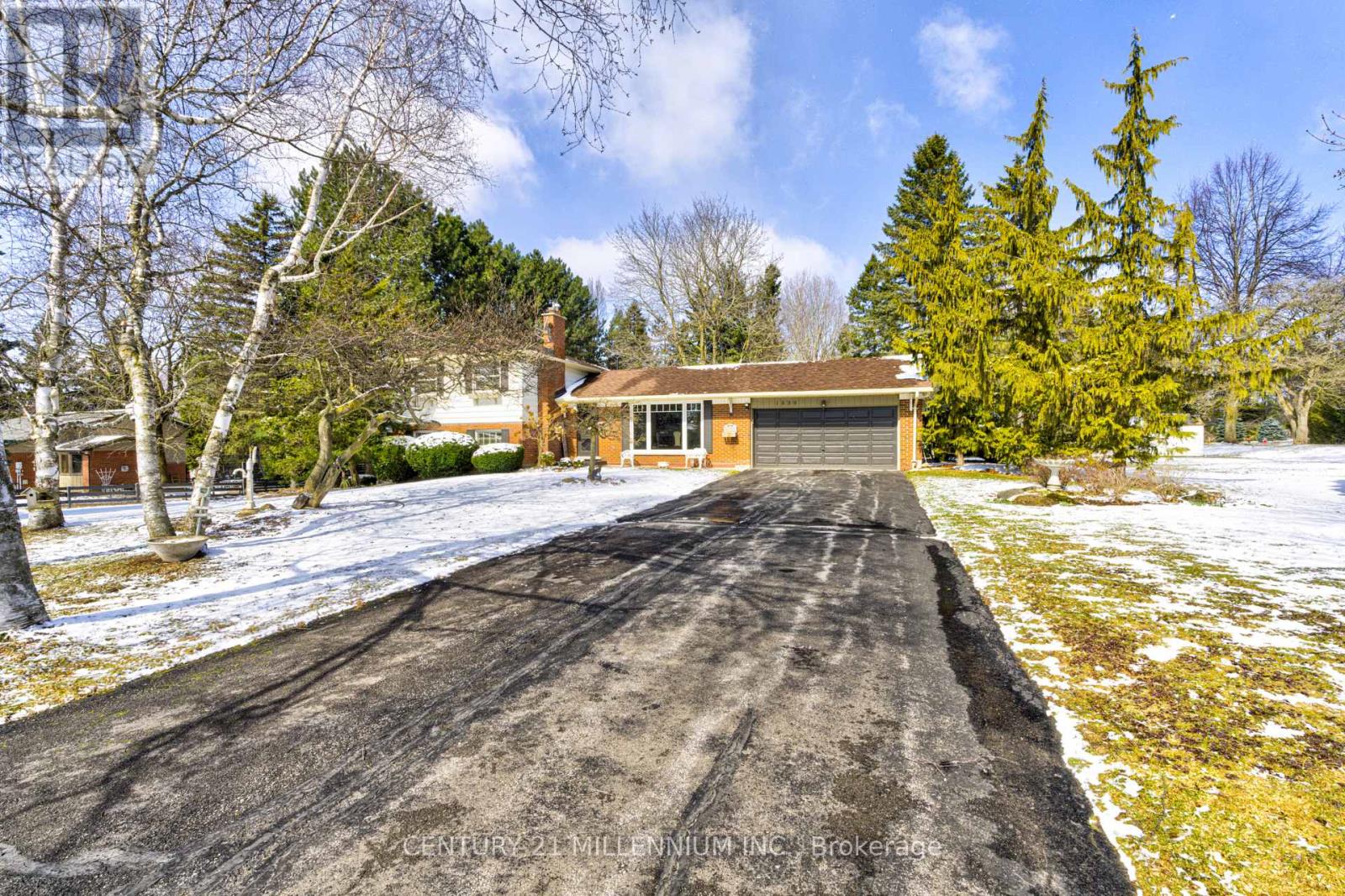 1659 Hawthorn Avenue, Caledon, Ontario  L7K 0X2 - Photo 2 - W12975674