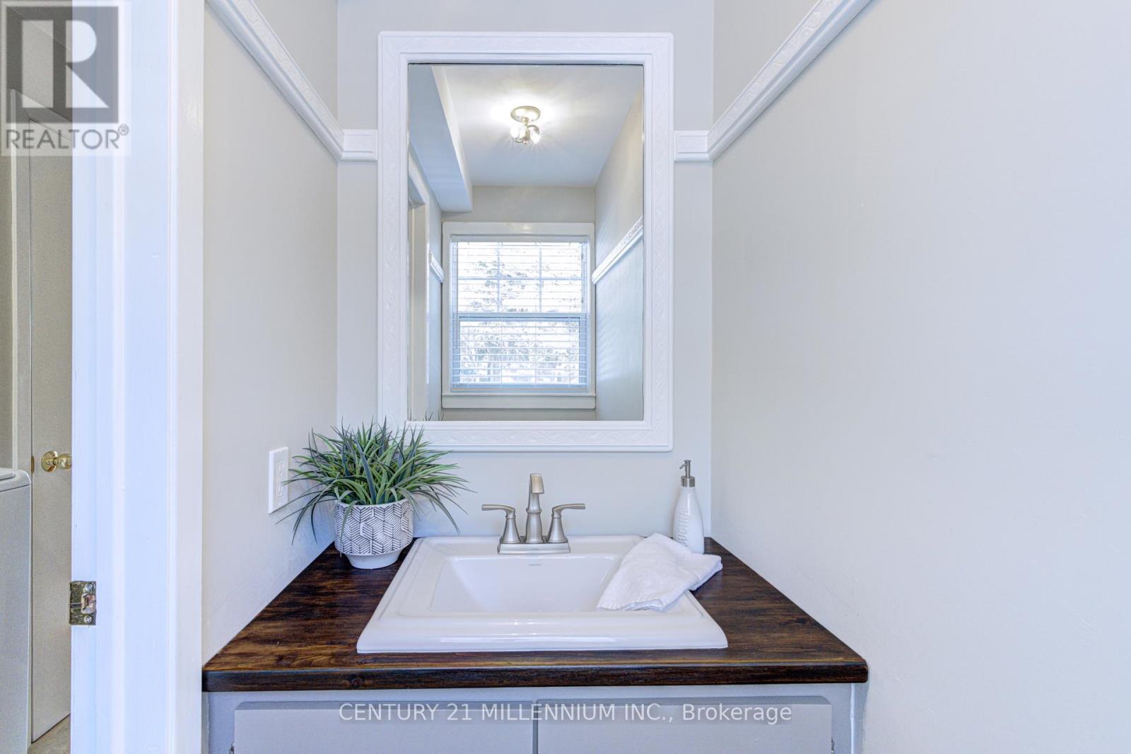 1659 Hawthorn Avenue, Caledon, Ontario  L7K 0X2 - Photo 27 - W12975674