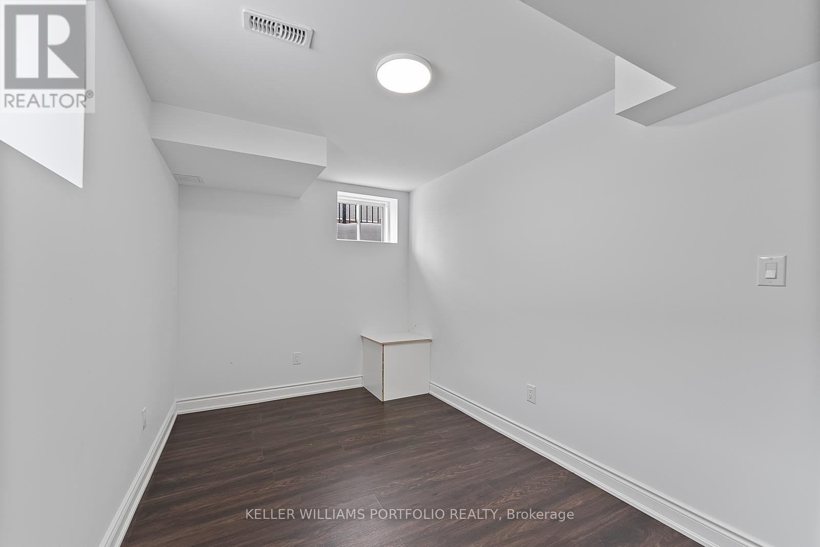 92 Callandar Road, Brampton, Ontario  L7A 5E2 - Photo 46 - W12975686