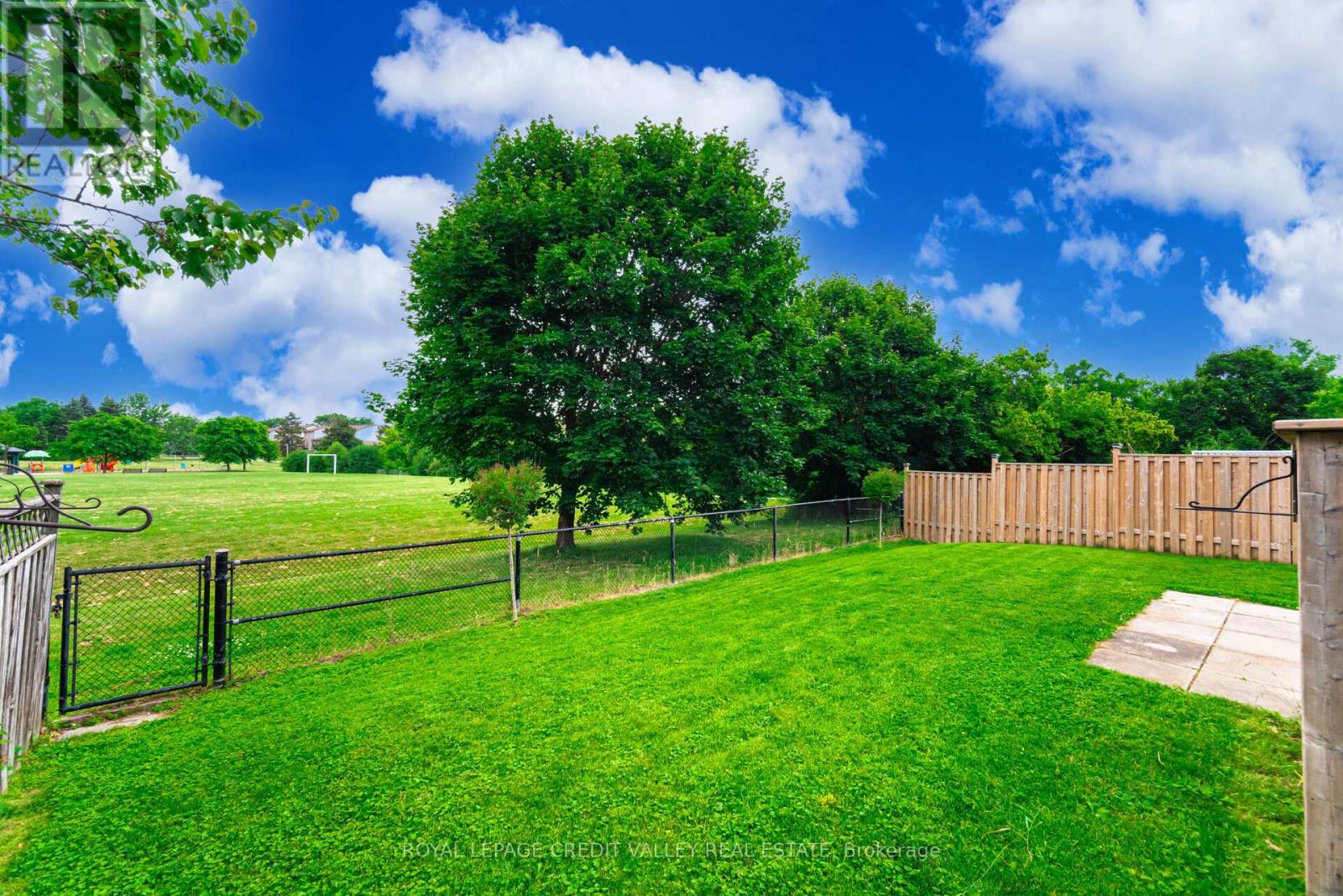 56 Valonia Drive, Brampton, Ontario  L6V 4K1 - Photo 38 - W12975694