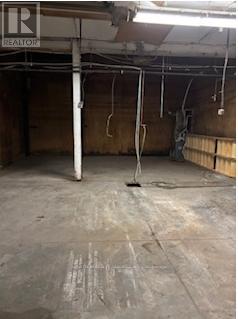 464 Gilbert Avenue, Toronto (Caledonia-Fairbank), Ontario  M6E 4X5 - Photo 12 - W12975734