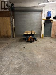 464 Gilbert Avenue, Toronto (Caledonia-Fairbank), Ontario  M6E 4X5 - Photo 19 - W12975734