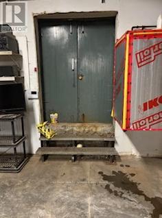 464 Gilbert Avenue, Toronto (Caledonia-Fairbank), Ontario  M6E 4X5 - Photo 20 - W12975734