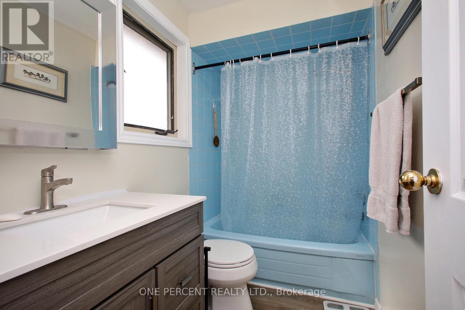 1321 Sixth Line, Oakville, Ontario  L6H 1X3 - Photo 16 - W12975758