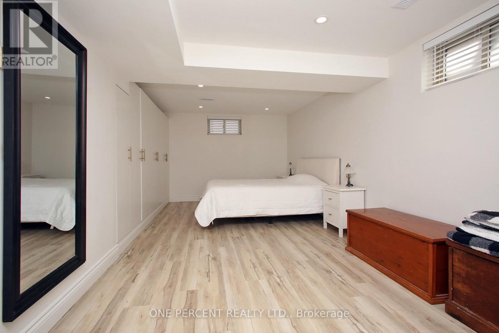 1321 Sixth Line, Oakville, Ontario  L6H 1X3 - Photo 24 - W12975758