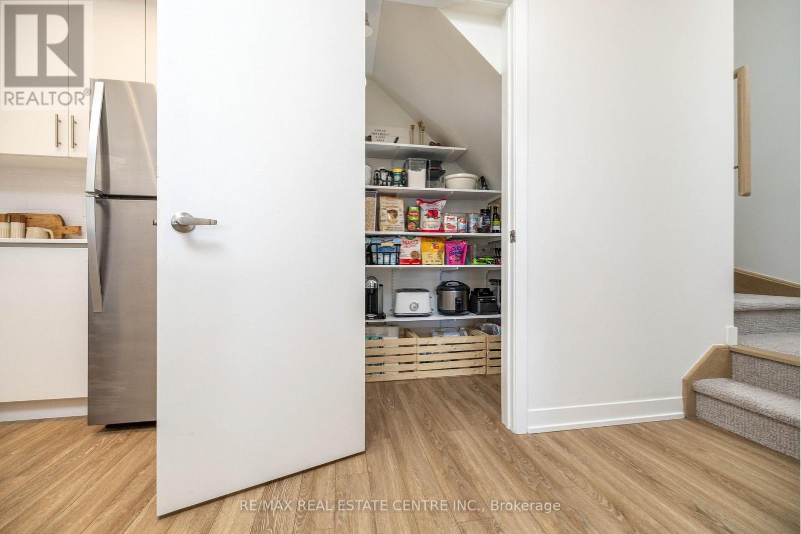 18 - 3409 Ridgeway Drive, Mississauga, Ontario  L5L 0B9 - Photo 17 - W12975766