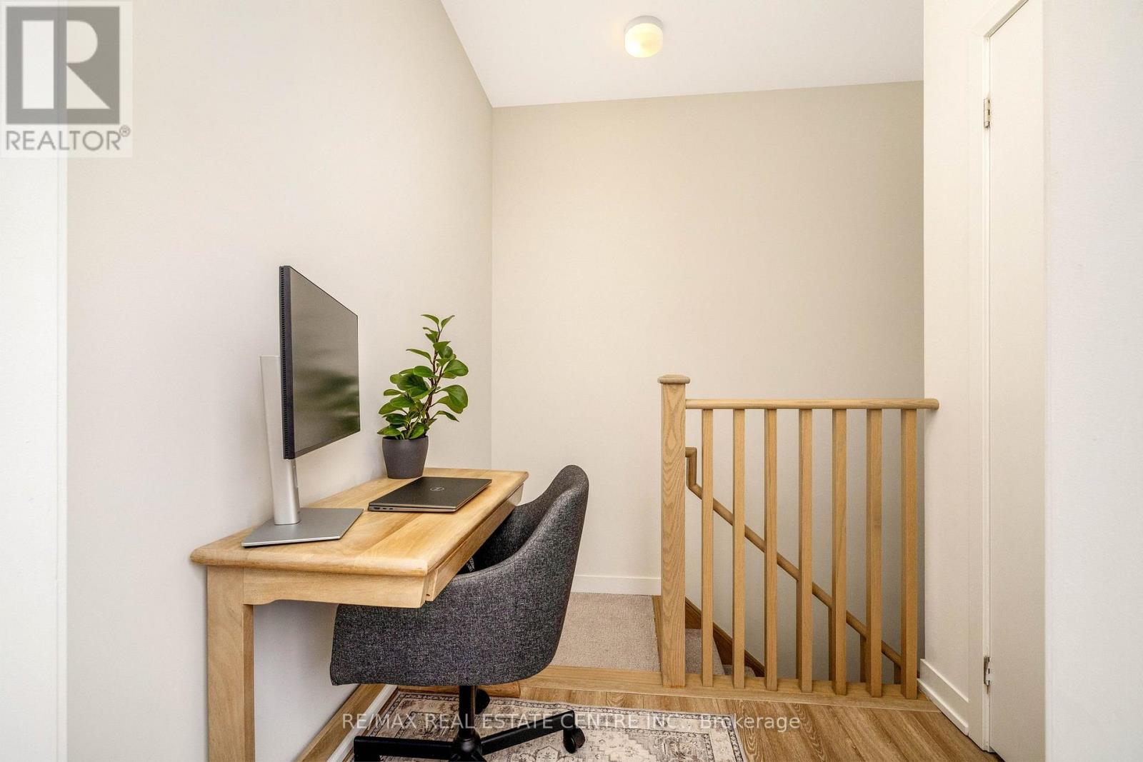 18 - 3409 Ridgeway Drive, Mississauga, Ontario  L5L 0B9 - Photo 31 - W12975766