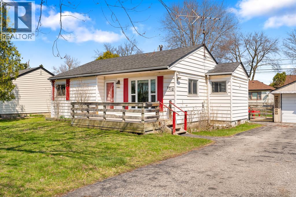 3210 Bliss Road, Windsor, Ontario  N8W 3B1 - Photo 3 - 26007509