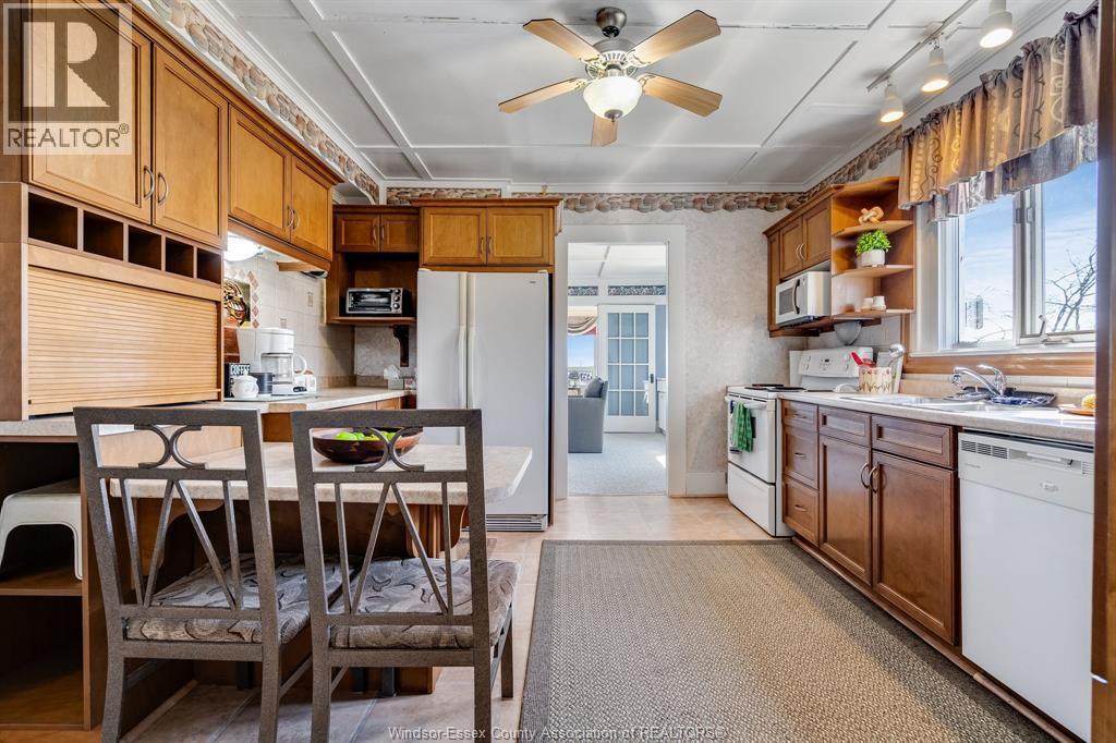 1247 Heritage Rd, Kingsville, Ontario  N9Y 2E6 - Photo 4 - 26007092