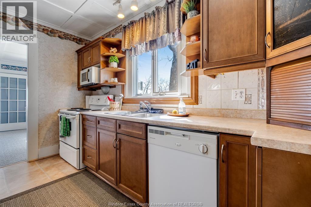 1247 Heritage Rd, Kingsville, Ontario  N9Y 2E6 - Photo 5 - 26007092