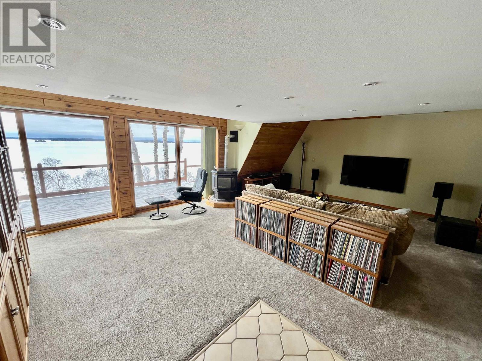 76 Ojibway Dr, Eagle River, Ontario  P0V 1S0 - Photo 2 - TB2600575