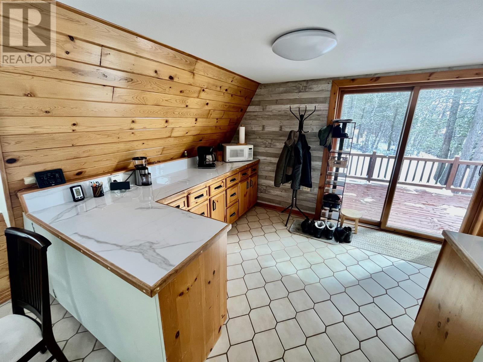 76 Ojibway Dr, Eagle River, Ontario  P0V 1S0 - Photo 12 - TB2600575