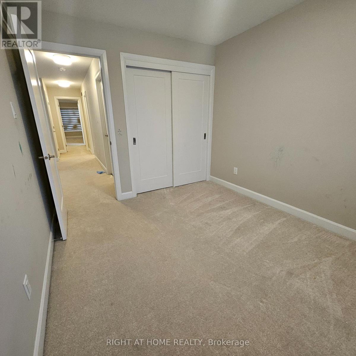 1528 Quarry Street, Russell, Ontario K4R 0G6 - Photo 11 - X12880252