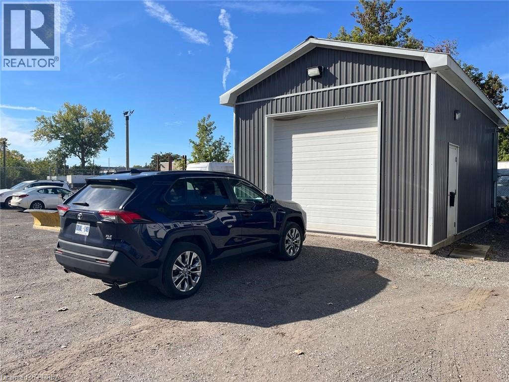 48 HENRY Street Unit# A2, Brantford, Ontario