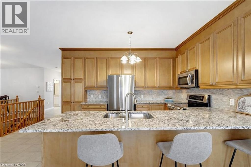 188 Blue Mountain Drive, Stoney Creek, Ontario  L0R 1P0 - Photo 13 - 40818631