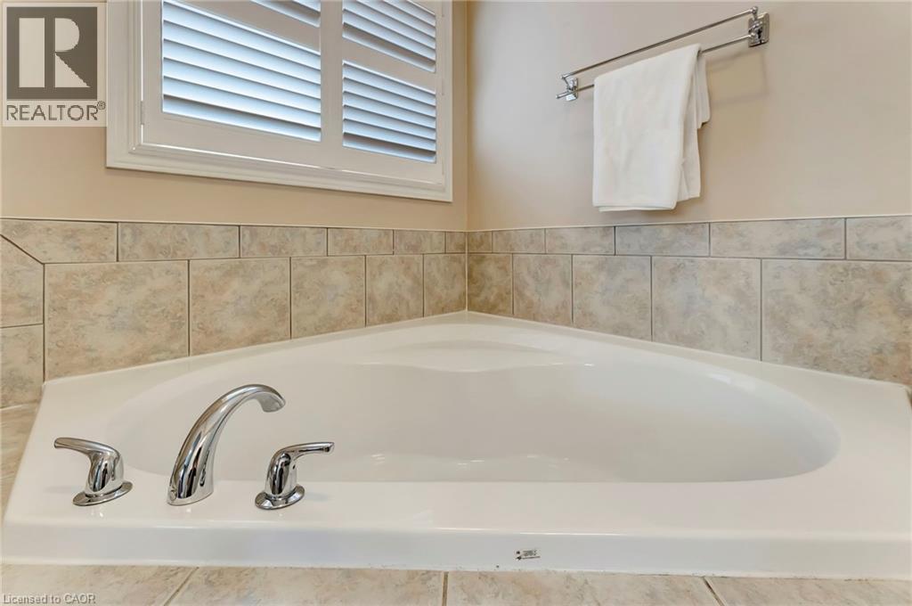 188 Blue Mountain Drive, Stoney Creek, Ontario  L0R 1P0 - Photo 19 - 40818631