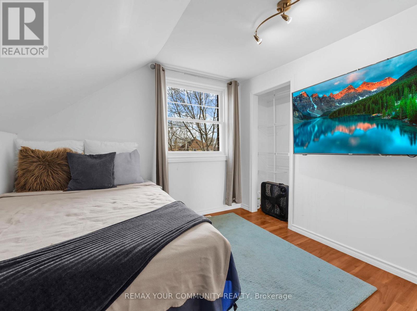 420 Waverly Street, Hamilton, Ontario  L8H 6R4 - Photo 12 - X12975430