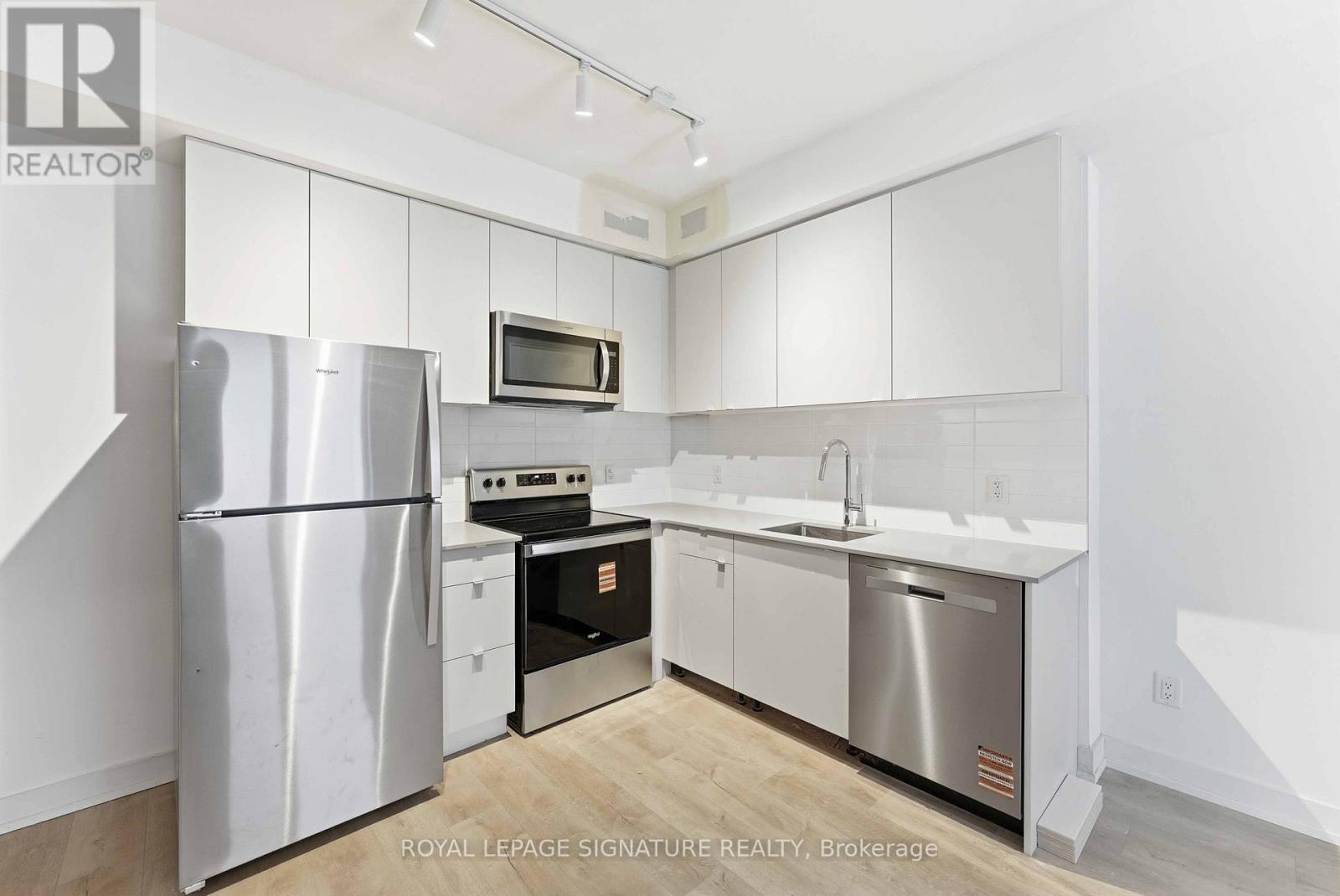 309a - 16 Melbourne Avenue, St. Catharines, Ontario  L2P 0G5 - Photo 4 - X12975468