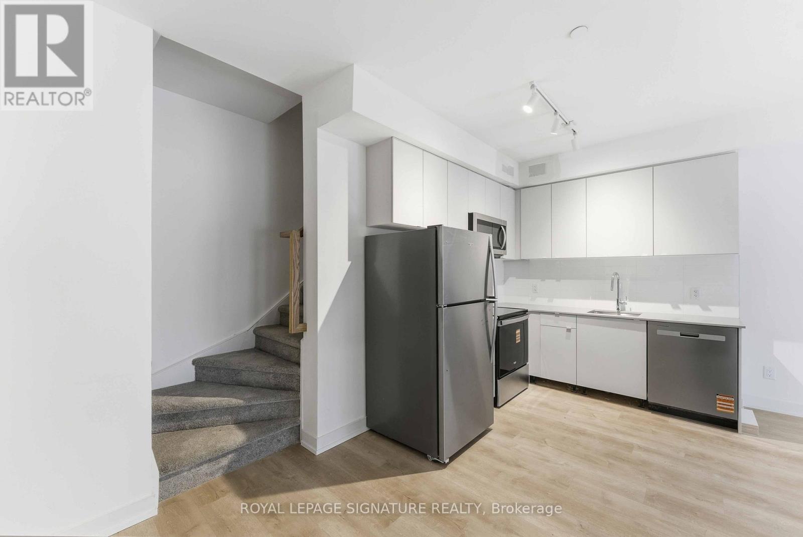 309a - 16 Melbourne Avenue, St. Catharines, Ontario  L2P 0G5 - Photo 8 - X12975468