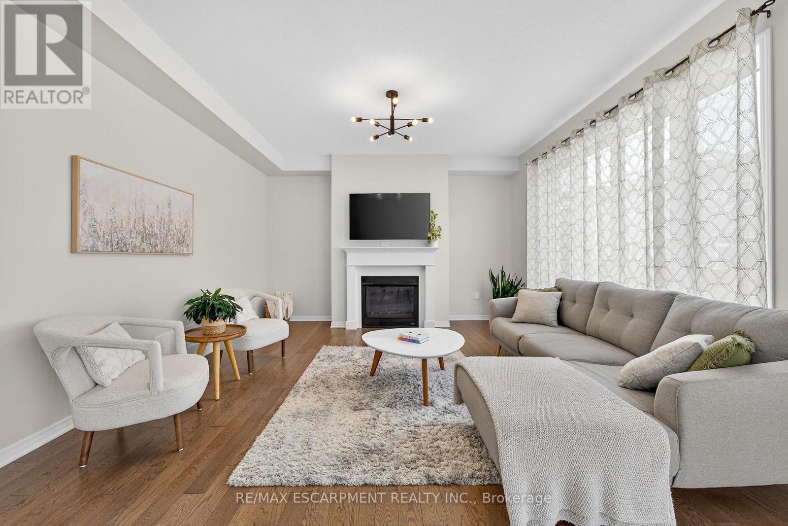 20 Armes Street, Hamilton, Ontario  L0R 1C0 - Photo 23 - X12975646