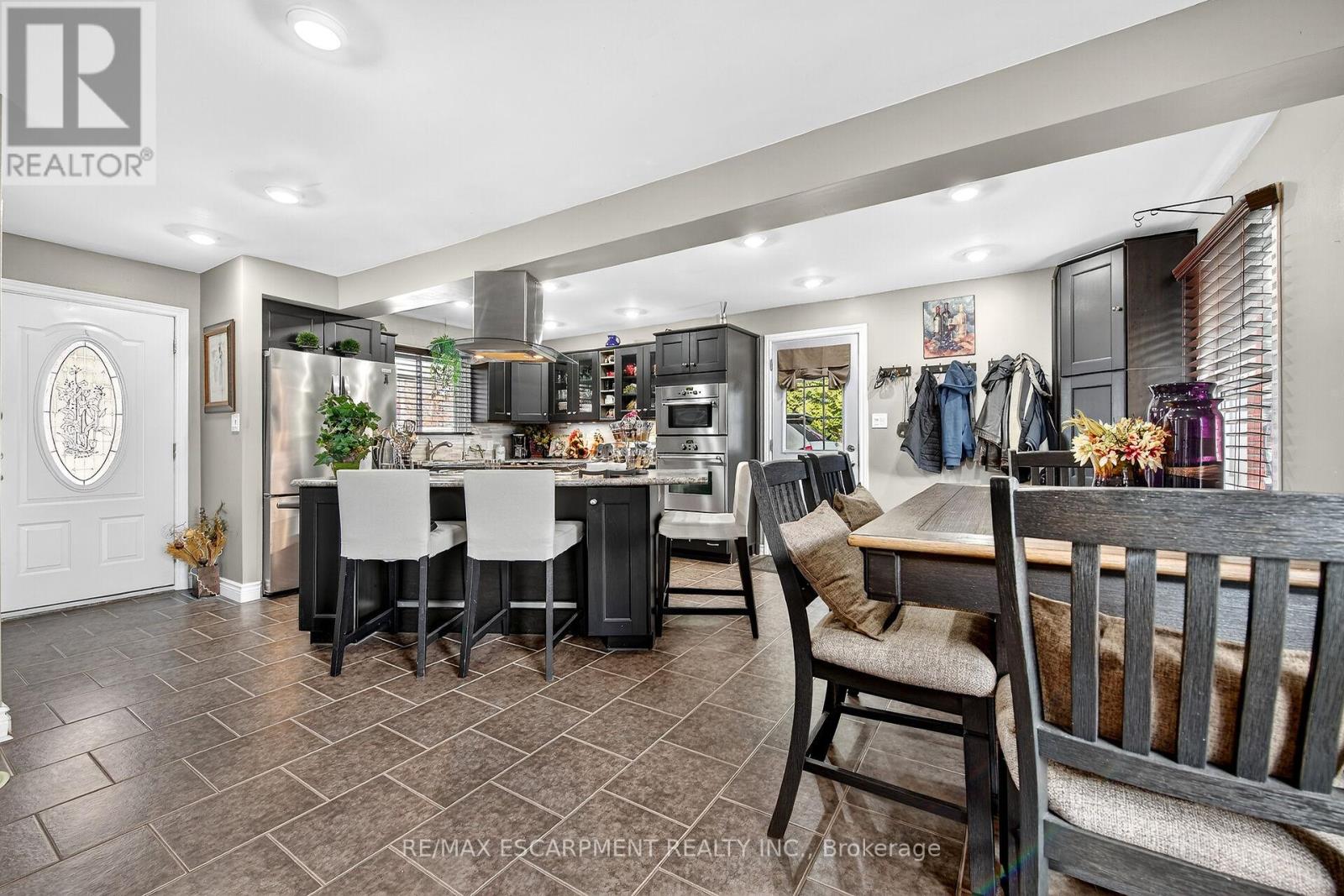 1597 Trinity Church Road, Hamilton, Ontario  L0R 1P0 - Photo 5 - X12975756