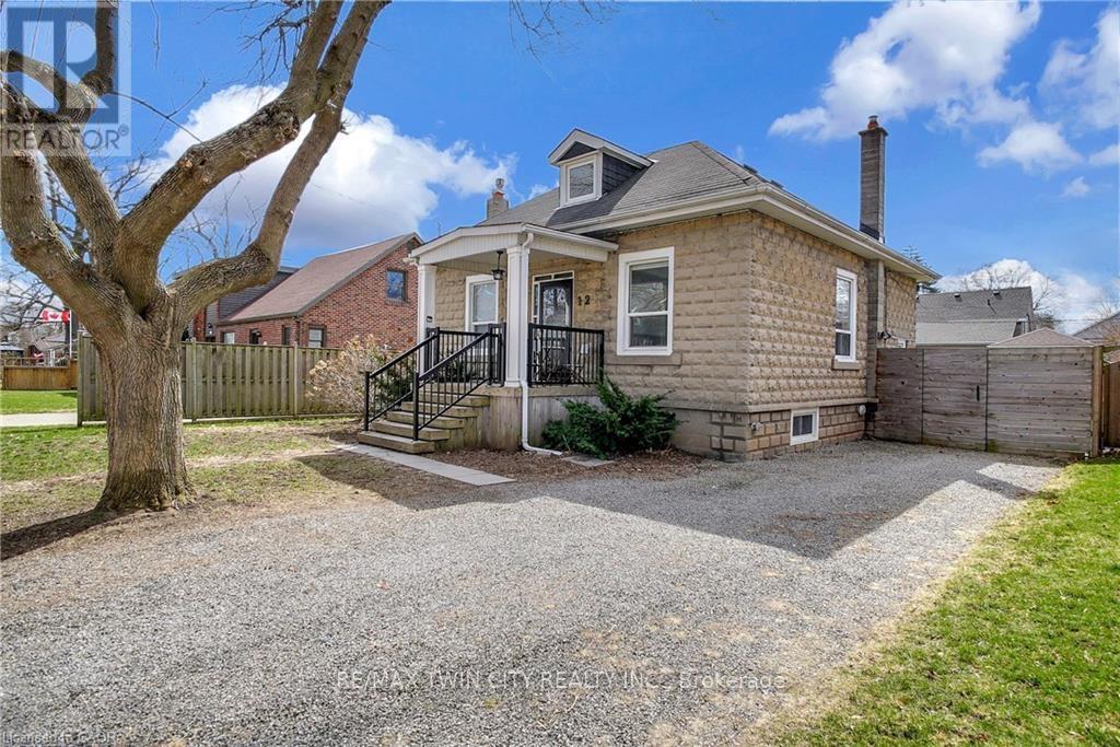 12 Murdoch Street, Cambridge, Ontario  N1R 4H4 - Photo 1 - X12975770