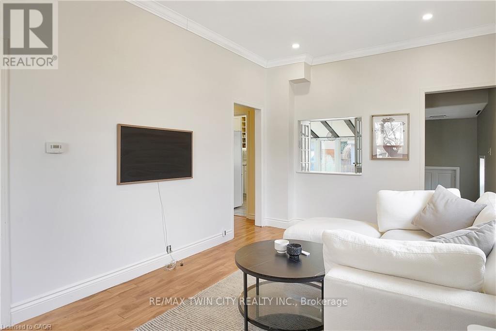 12 Murdoch Street, Cambridge, Ontario  N1R 4H4 - Photo 7 - X12975770