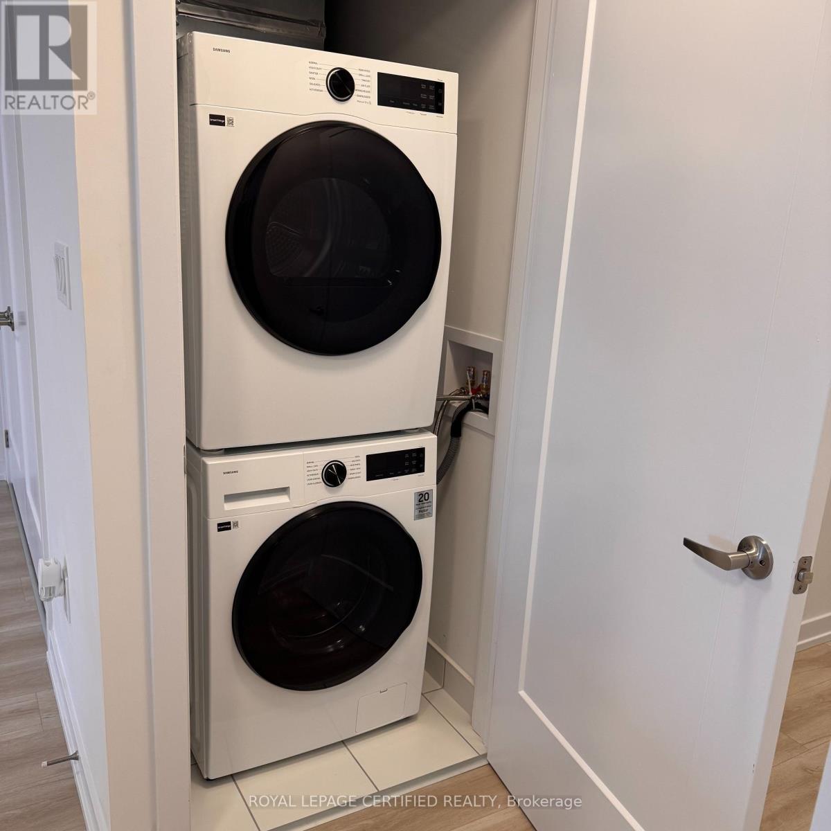 P16 - 25 Palace Street, Kitchener, Ontario  N2E 0L2 - Photo 11 - X12975800