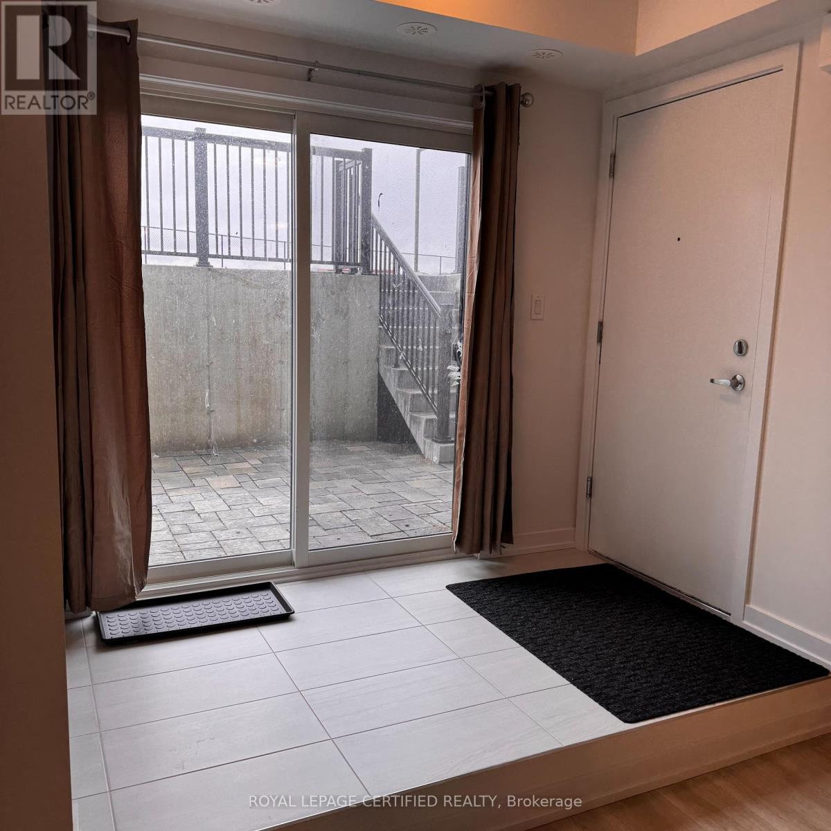 P16 - 25 Palace Street, Kitchener, Ontario  N2E 0L2 - Photo 6 - X12975800