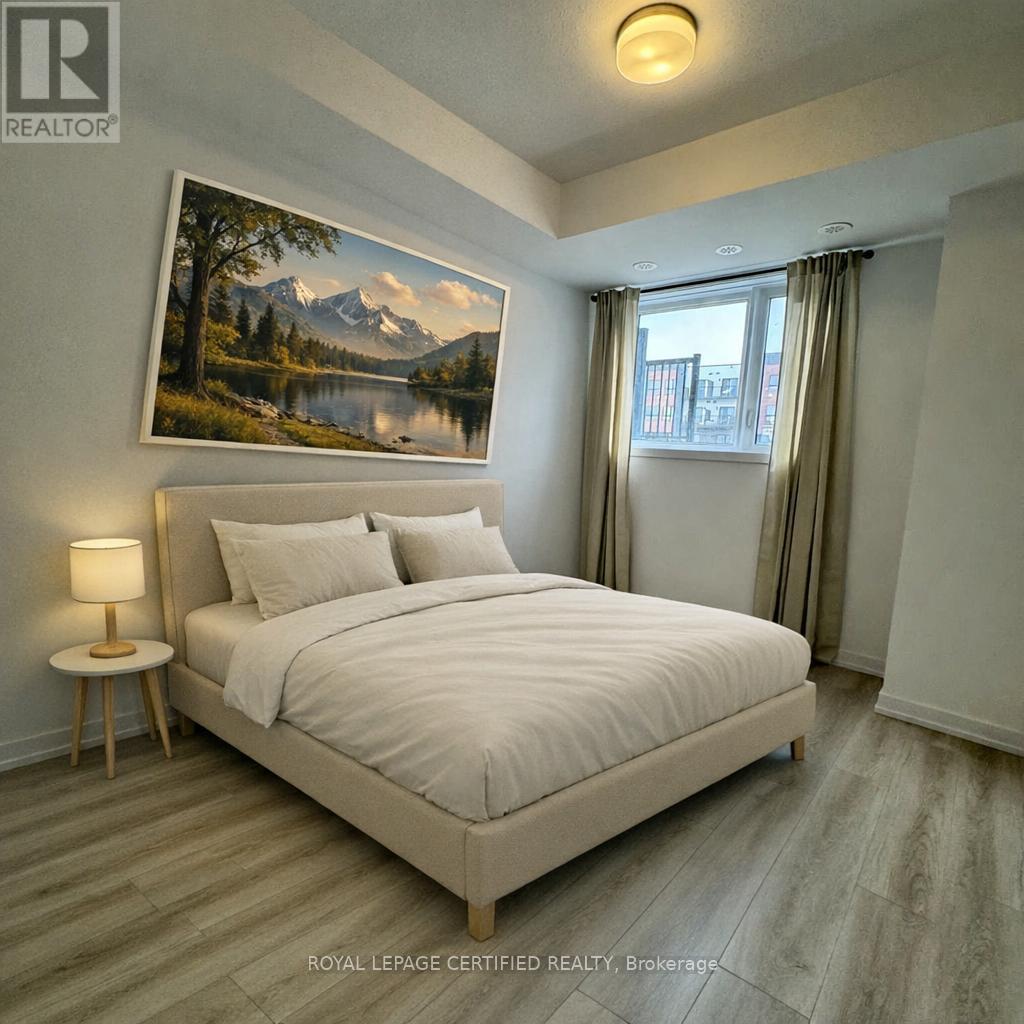 P16 - 25 Palace Street, Kitchener, Ontario  N2E 0L2 - Photo 8 - X12975800