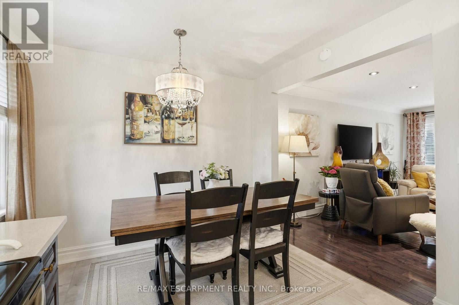 101 Organ Crescent, Hamilton (Huntington), Ontario  L8T 1Y8 - Photo 10 - X12975806