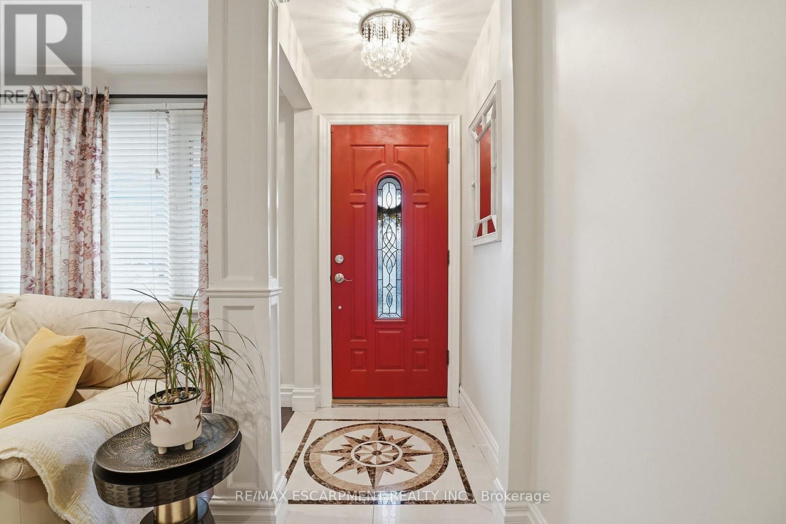 101 Organ Crescent, Hamilton (Huntington), Ontario  L8T 1Y8 - Photo 6 - X12975806