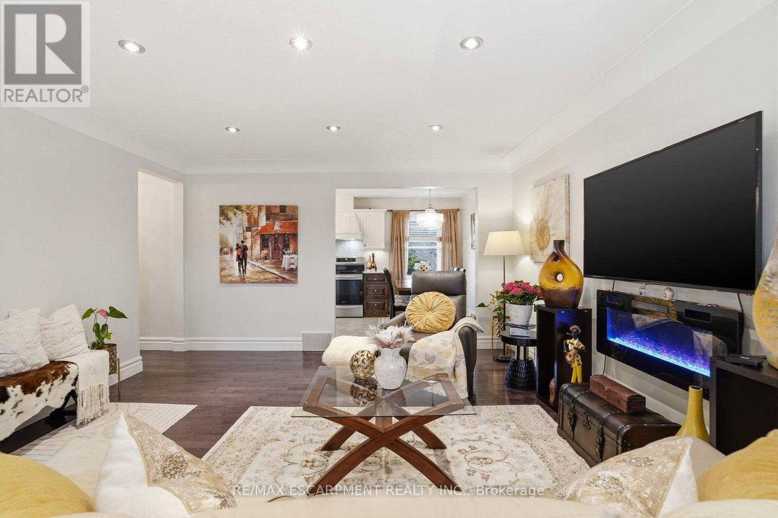 101 Organ Crescent, Hamilton (Huntington), Ontario  L8T 1Y8 - Photo 9 - X12975806